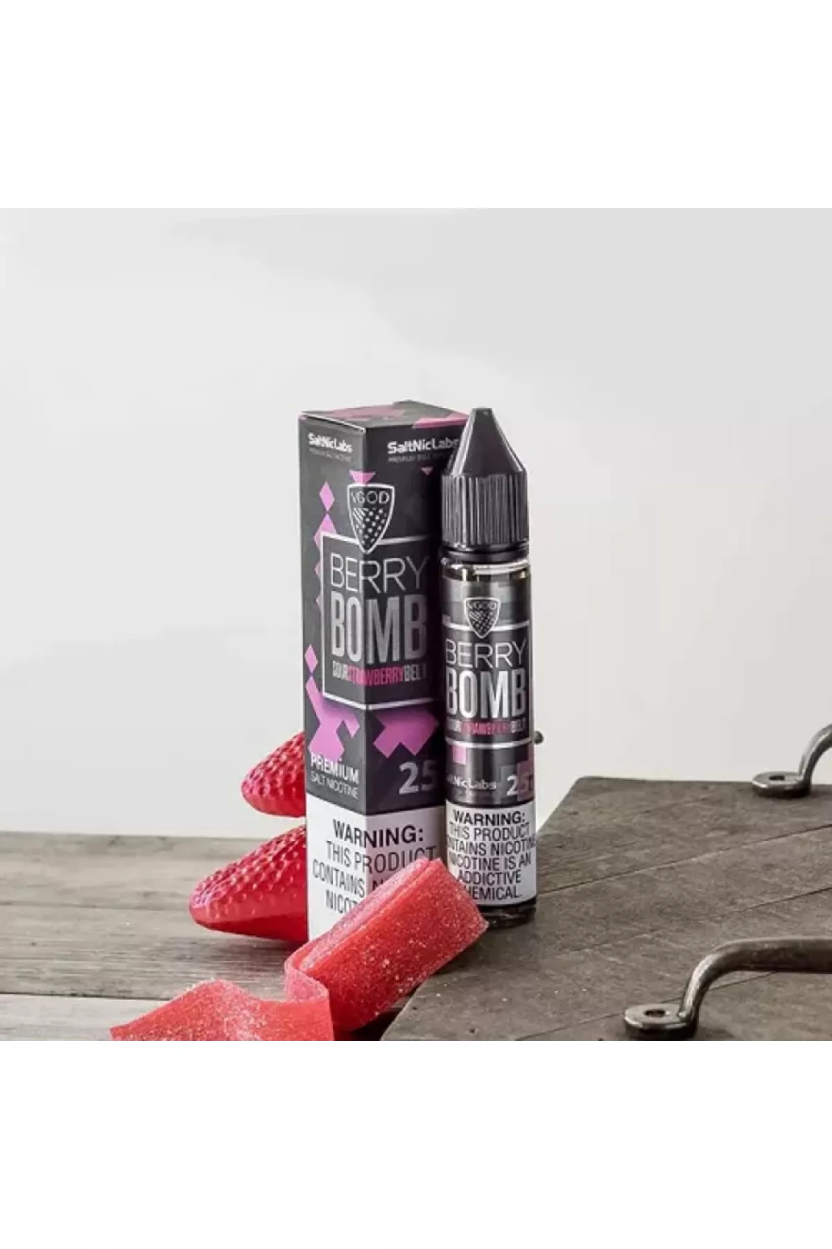 VGOD SaltNic - Berry Bomb 30ML (Çilek, Ekşi Çilek Şekeri) VGOD SaltNic - Berry Bomb 30ML (Çilek, Ekşi Çilek Şekeri)